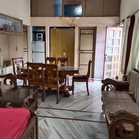 Kusum Palace Varanasi Exterior foto